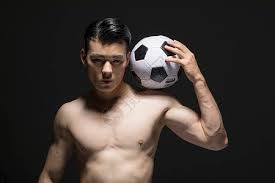 天空：裁判公司承认漏判鲁本-迪亚斯第二黄，他本应被罚下场